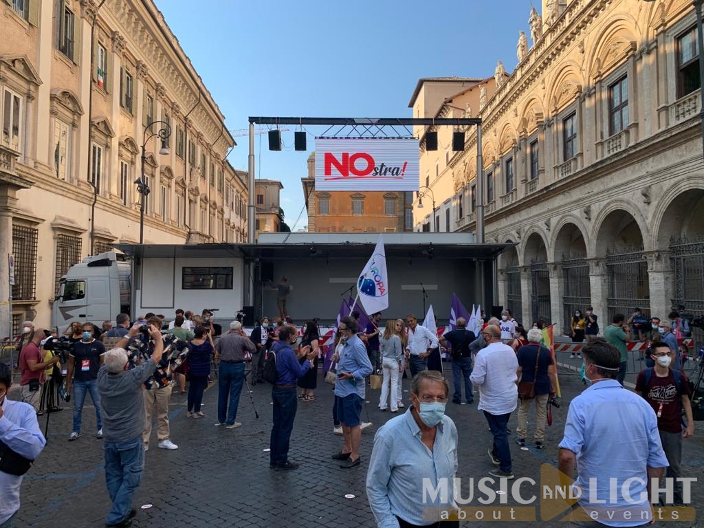 EVENTO POLITICO ROMA CON PALCO MOBILE, LEDWALL E IMPIANTO AUDIO